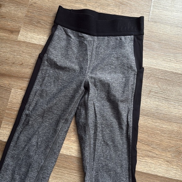 Lululemon leggings - Picture 2 of 5